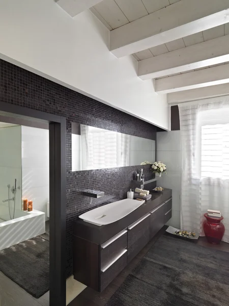 Modern bathroom — Stock Photo, Image