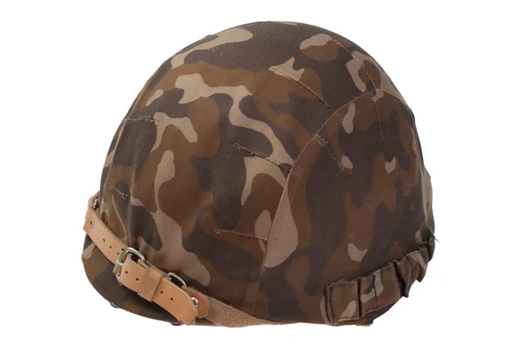 Casque de l'armée soviétique avec couverture camouflée isolé sur blanc — Photo