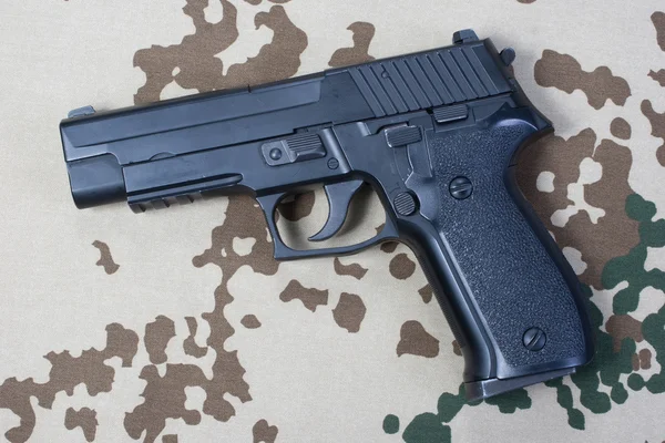 SIG sauer el silah — Stok fotoğraf