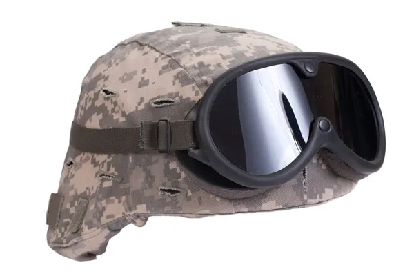Us army kevlar helmet with protective goggles — Stock Photo, Image