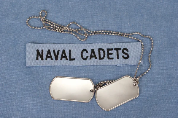 Nas kadetów marynarki wojennej z puste nieśmiertelniki — Zdjęcie stockowe