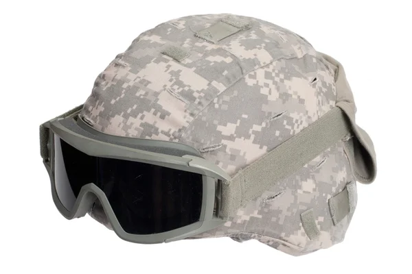 Kevlar helmet with camouflage cover and protective goggles — Stock Photo, Image