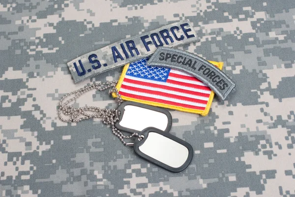 US ARMY airborne tab with blank dog tags — Stock Photo, Image