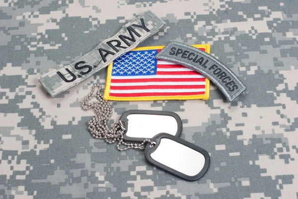 US ARMY ranger tab with blank dog tags — Stock Photo, Image