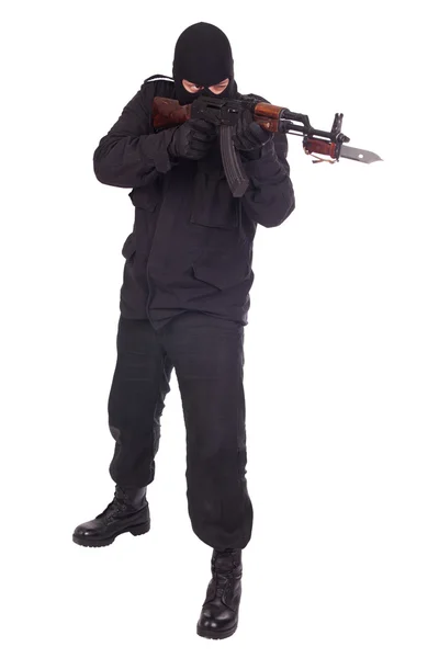 Žoldák s bajonetem nezdolnou zbraň ak-47 — Stock fotografie