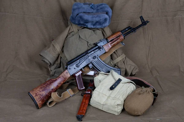 Movilización Rusia 2022 Kalashnikov Pistola Con Primitivo Patrón Ww2 Equipo — Foto de Stock