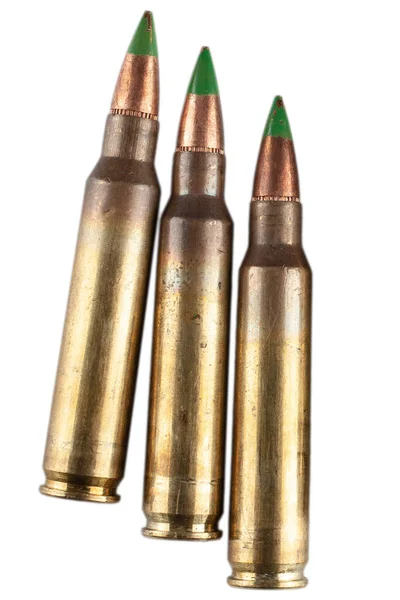 56X45毫米北约Ss109 M855弹药筒 标准62克 带有白色背景隔离钢穿透器的铅芯子弹 — 图库照片