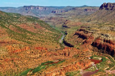 tuz river canyon