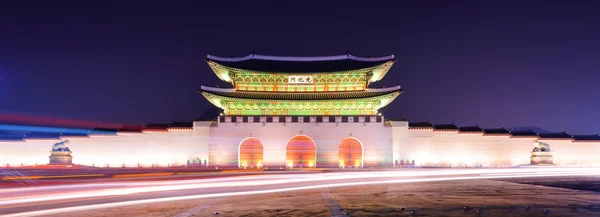 Porte de Gwanghwamun à Séoul — Photo