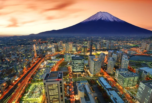 Yokohama і fuji — стокове фото