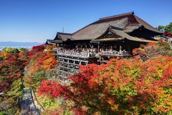 Templo de Kiyomizu-dera em Outono — Fotografia de Stock