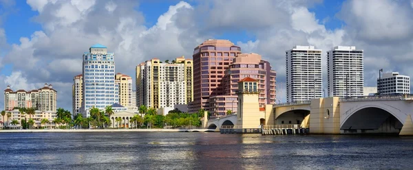 West Palm Beach Skyline — Foto de Stock