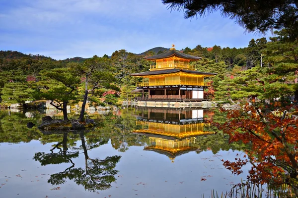 Świątynia Złoty Pawilon — Zdjęcie stockowe