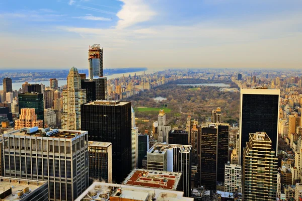 Uptown Manhattan Skyline — Stockfoto