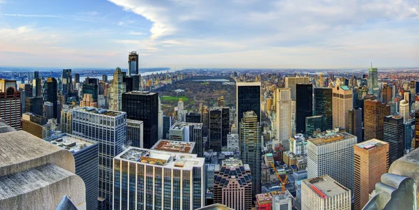 Uptown Manhattan Skyline — Stockfoto