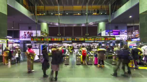 Porta biglietto stazione di Kyoto — Video Stock