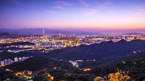 Skyline de taipei — Foto de Stock