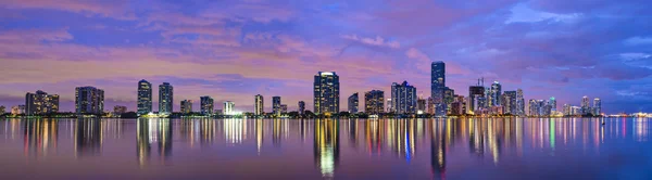 Майами Флорида Скайлайн — стоковое фото