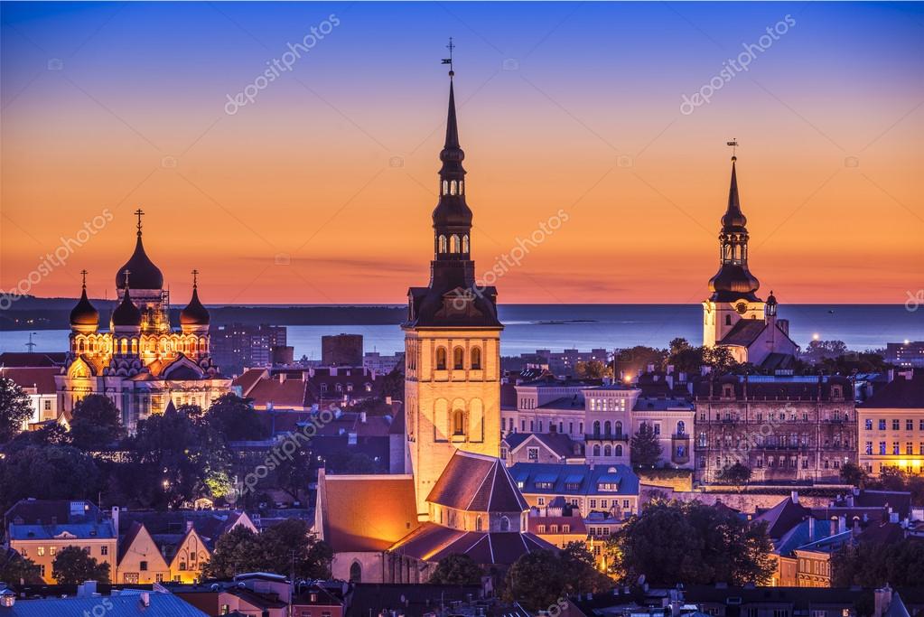 https://st.depositphotos.com/1035350/5012/i/950/depositphotos_50127299-stock-photo-tallinn-estonia-at-sunset.jpg
