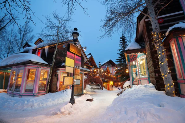 Breckenridge Colorado Usa Centru Města Noci Zimě Rekreačním Osvětlením — Stock fotografie