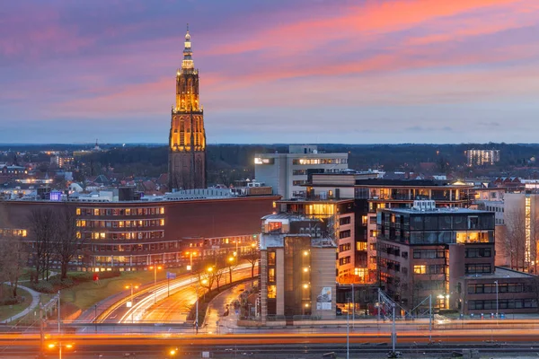 Amersfoort Nederlandse Skyline Bij Schemering — Stockfoto