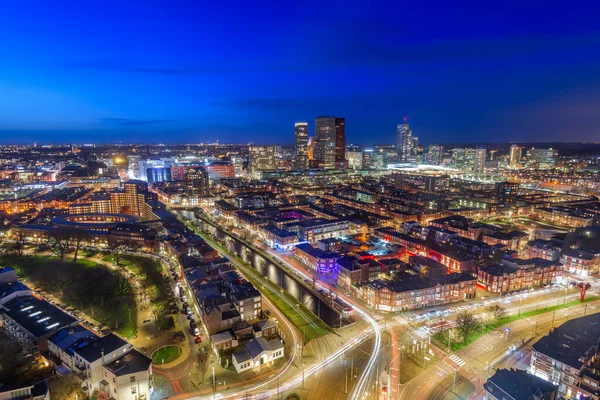 Den Haag Nederland Centrum Skyline Bij Schemering — Stockfoto