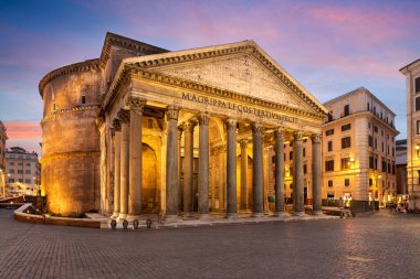 Roma, İtalya Pantheon 'da, 2. yüzyıldan kalma antik bir Roma tapınağı..