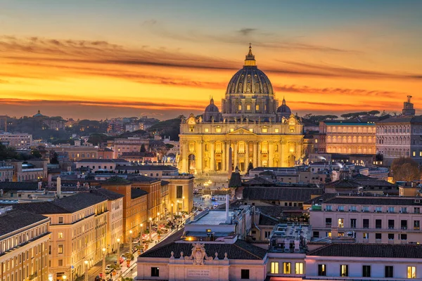 Horizonte Cidade Vaticano Com Basílica São Pedro Durante Pôr Sol — Fotografia de Stock
