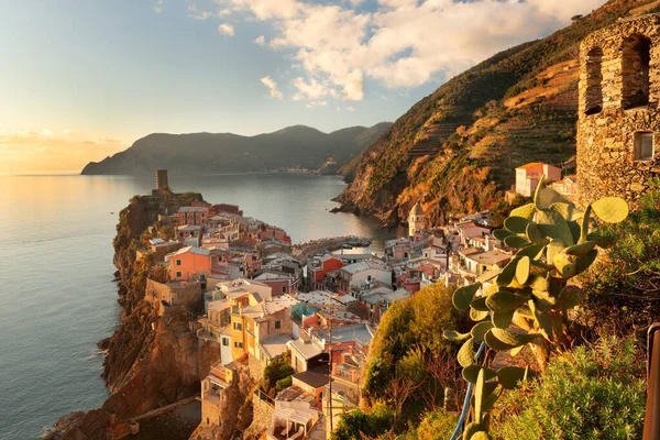 Vernazza Spezia Ligúria Itália Região Cinque Terre Entardecer — Fotografia de Stock
