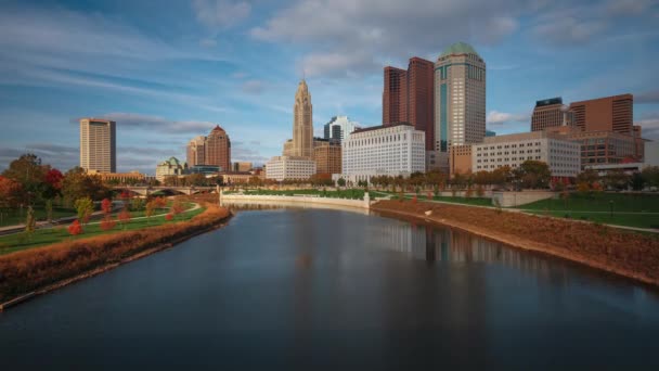 Columbus Ohio Eua Skyline Centro Cidade Rio Tarde — Vídeo de Stock