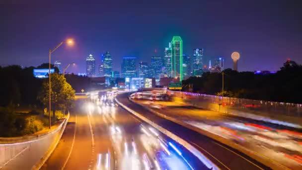 Dallas Texas Usa Centrum Skyline Snelweg Bij Dageraad — Stockvideo