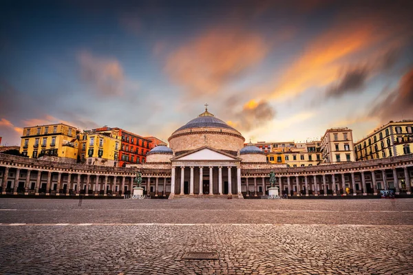 Napoli Italia Piazza Plebiscito Con San Francesco Paola Tramonto — Foto Stock