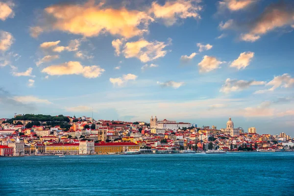 Лісабон Португалія Річці Таг Сутінках — стокове фото