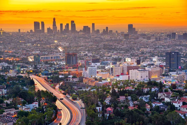 ロサンゼルス カリフォルニア州 アメリカ合衆国のスカイライン — ストック写真