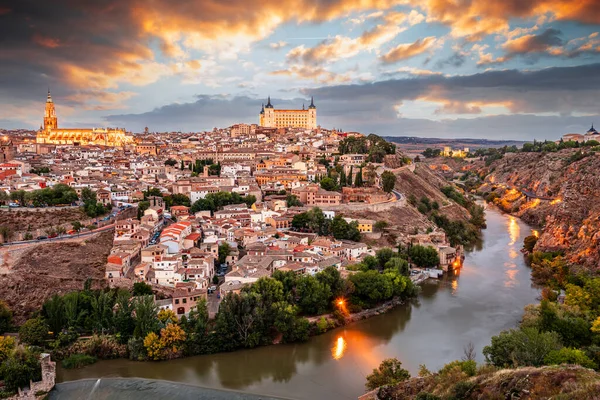 Toledo Spanje Oude Stad Aan Rivier Schemering — Stockfoto