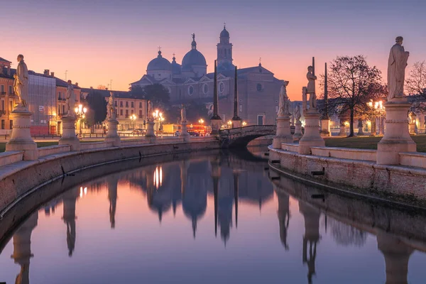 Padwa Włochy Prato Della Valle Zmierzchu — Zdjęcie stockowe