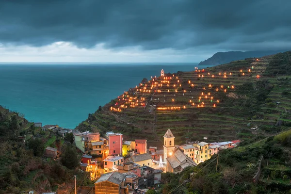 Manarola Italien Der Region Cinque Terre Zur Weihnachtszeit Mit Beleuchtung — Stockfoto
