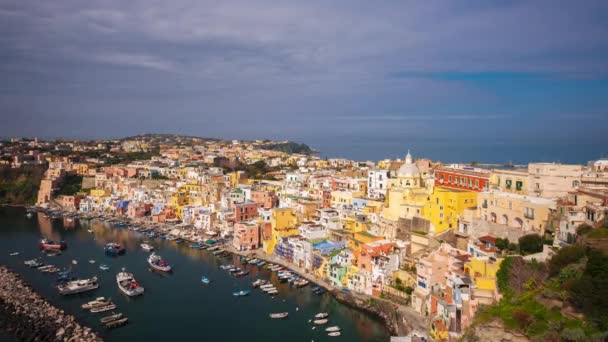 Procida Italien Altstadtsilhouette Mittelmeer Nachmittag — Stockvideo