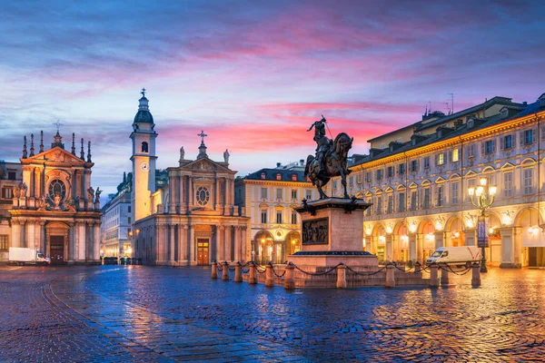 Turín Italia Piazza San Carlo Durante Crepúsculo — Foto de Stock