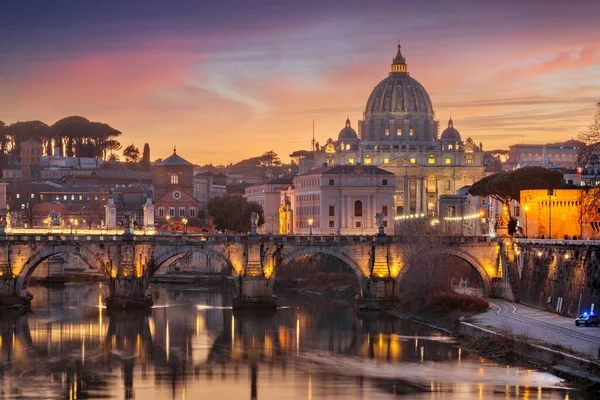 Basílica São Pedro Cidade Vaticano Sobre Rio Tibre Através Roma — Fotografia de Stock