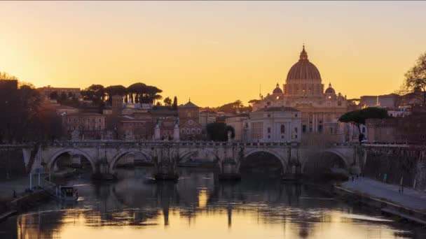 Basílica São Pedro Cidade Vaticano Sobre Rio Tibre Através Roma — Vídeo de Stock