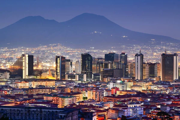 Неаполь Італія Фінансовим Районом Під Керівництвом Везувій Сутінках — стокове фото