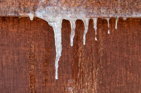 Icicles hanging down — Stock Photo, Image