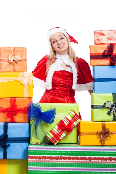 Mujer de Navidad y muchos regalos —  Fotos de Stock