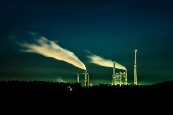 Nachtfabrik — Stockfoto