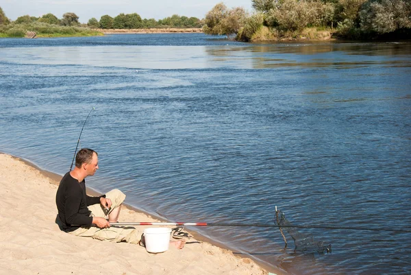 El arte varonil de la pesca — Foto de Stock