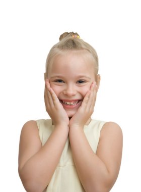 Beyaz bir arka planda sürpriz kız