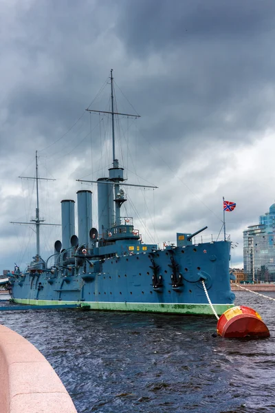 Russian cruiser Aurora, moored in St. Petersburg — Stock Photo, Image