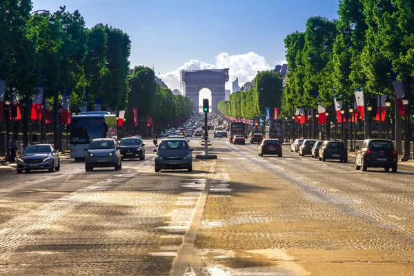 Triumfbågen paris eftermiddag — Stockfoto