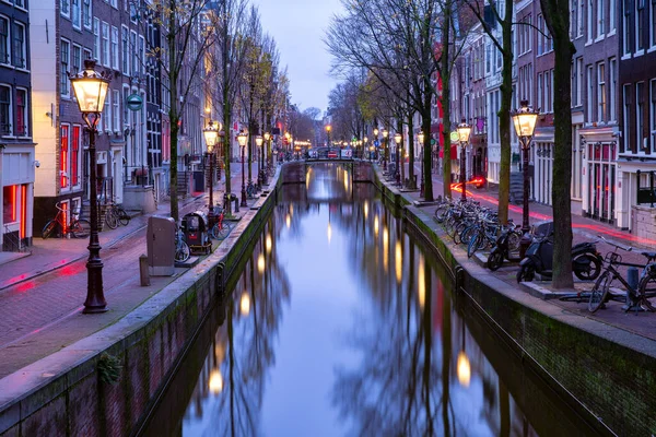 Amsterdam red-light district at dusk — Stock Photo, Image